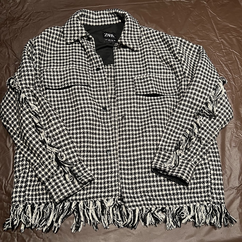 Zara. Size S. Houndstooth Jacket